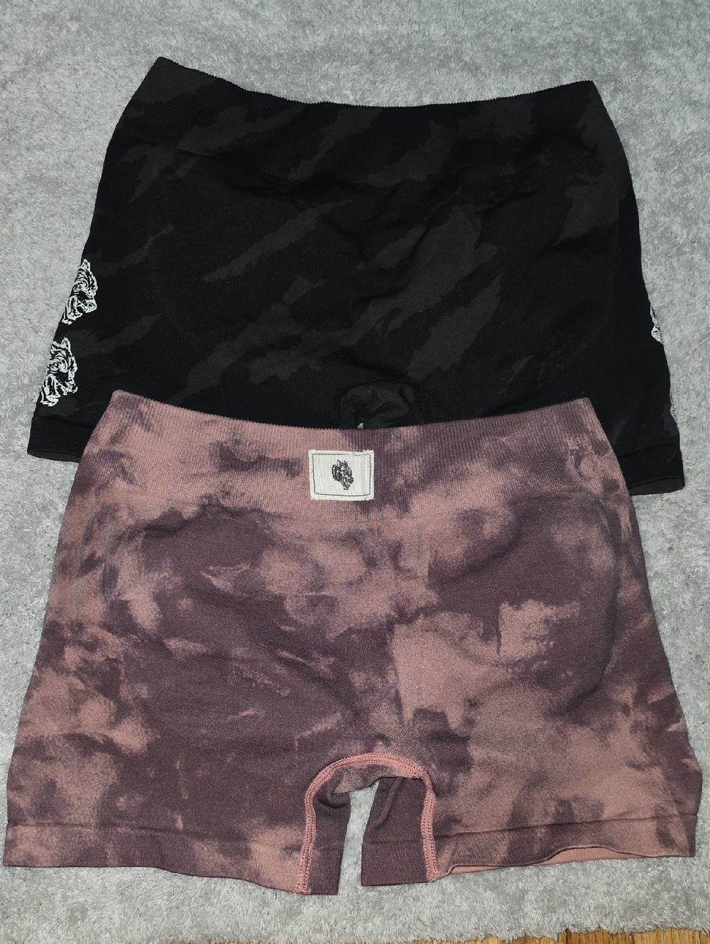 Darc Sport Bundle Seamless Tie-Dye Boyshorts Set - Black & Mauve